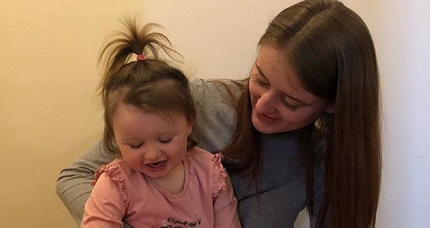 Parents reminded about support available as county celebrates national Story Telling Week