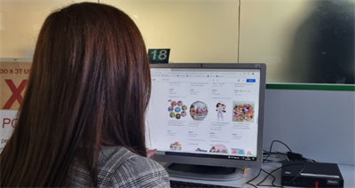 Browsing toys online generic (trading standards) nr