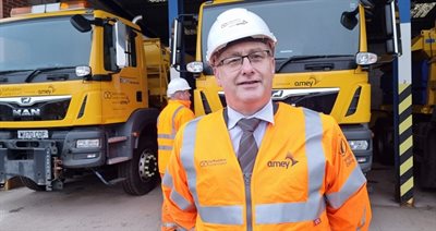David Williams Hi-Vis in front of gritter - NR