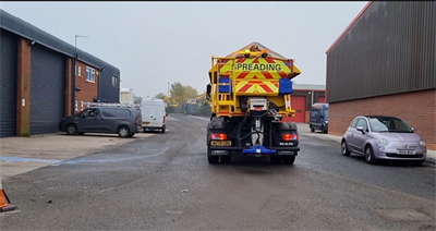 Gritter leaving depot
