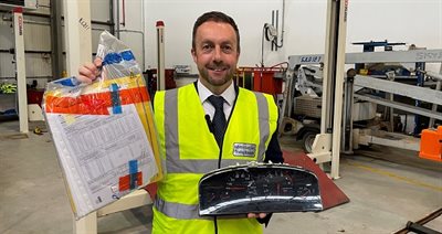 Mark Wilson_ClockingCars1