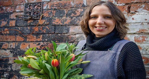 Wholesale eco-florist sets up thanks to fully-funded support