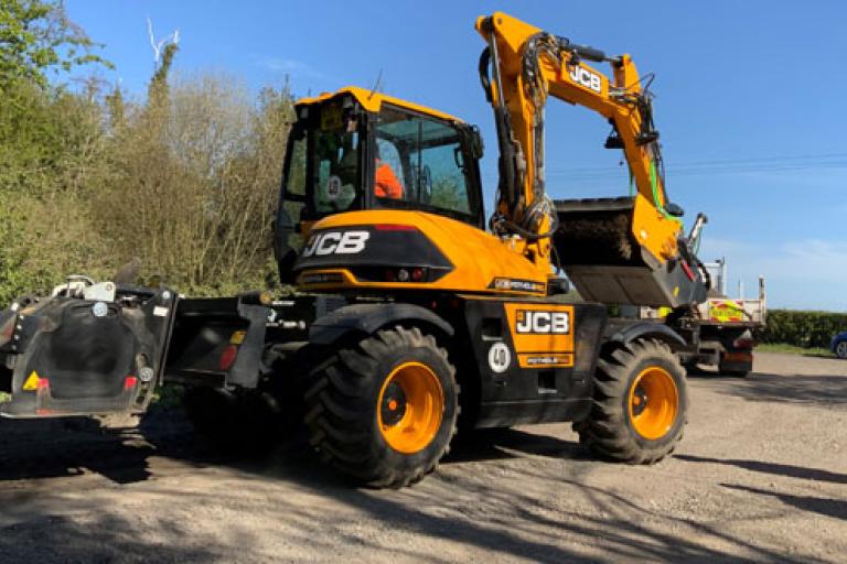 JCB Pothole Pro
