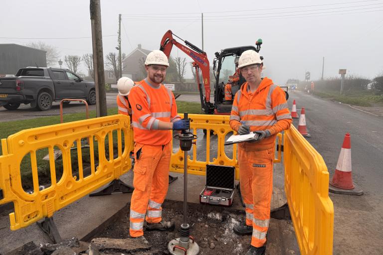 Highway lab workers Cellarhead