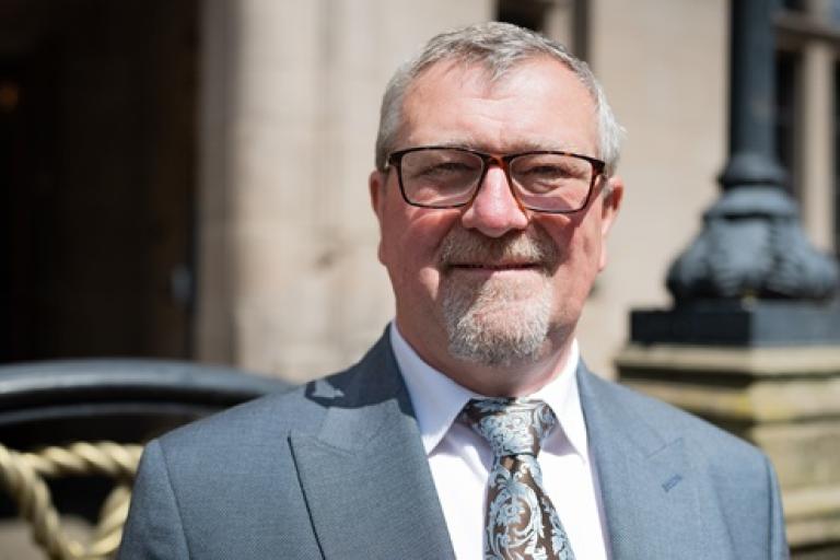 Peter Mason NEWSROOM