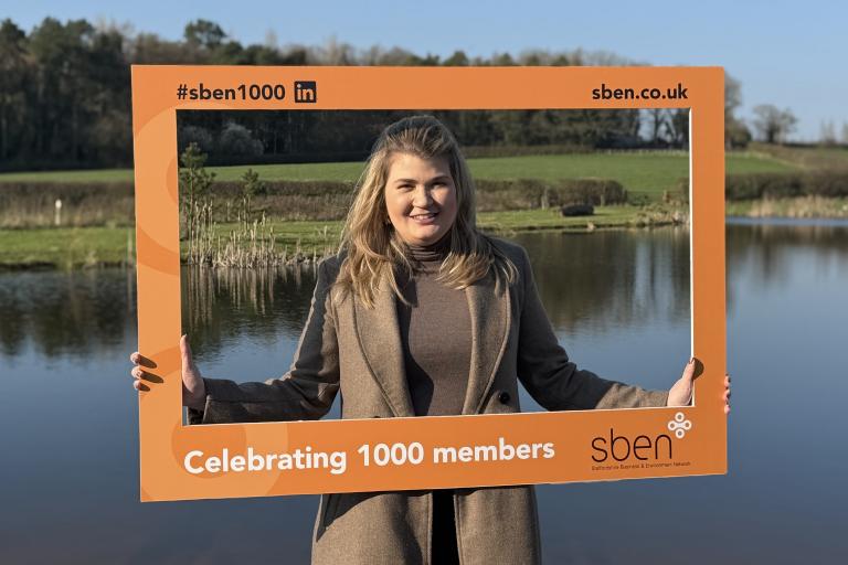 Amber Danks - sben's 1000th member