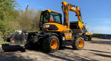 JCB Pothole Pro