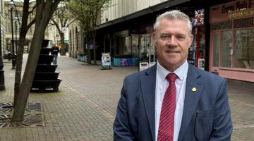 Anthony Screen on a high street