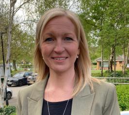 Lesley Gill, Headteacher